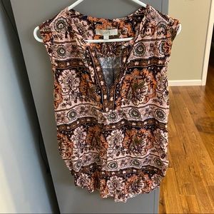 Loft - Sleeveless V-Neck Blouse. Size Small.
